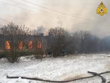 В Людинове на улице Первомайская сгорел жилой дом