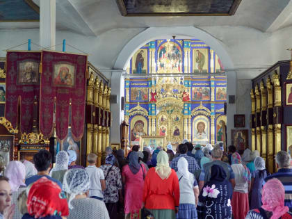 Калужская икона Пресвятой Богородицы в городе Сухиничи