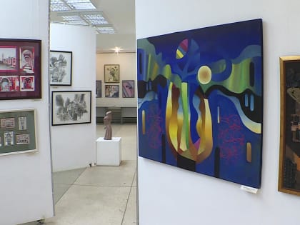 Итоговая художественная выставка открылась в калужском Доме художника