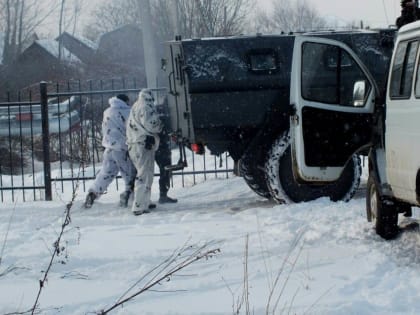 Сотрудники ОСН «Гром» провели урок мужества для студентов Губернаторского аграрного колледжа