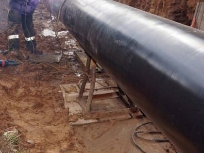 РИР реконструирует трубопровод на Комсомольской