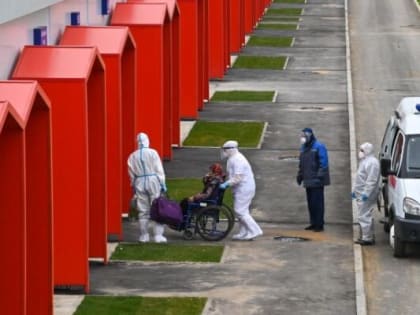 В Калужской области за сутки 15 человек госпитализировали с COVID-19