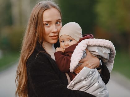 Психолог из Калуги рассказала, почему у молодых мам возникает тревога и депрессия