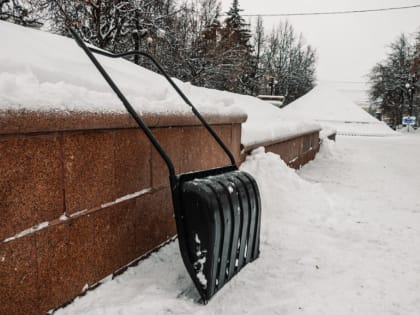 С трёх улиц Калуги ночью уберут снег