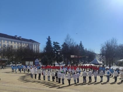 В Калуге прошла патриотическая акция в честь годовщины воссоединения Крыма с Россией