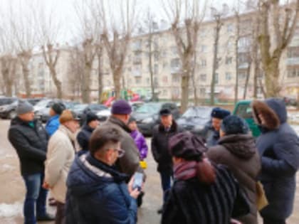 Жители дома на улице Кирова рассказали о проблемах с жильем