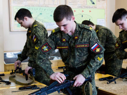 Поздравляем с Днём военного связиста!