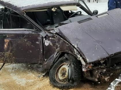 В Калужской области не разъехались два автолюбителя