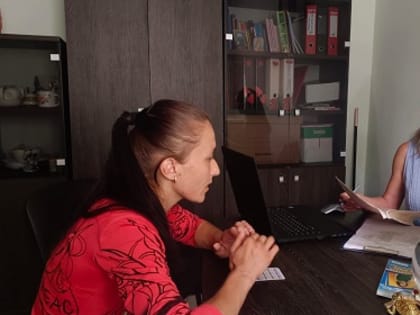 Юристы поддержали женщин, попавших в беду