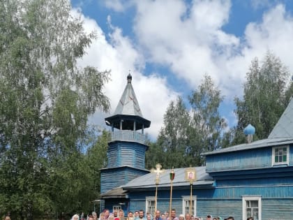 Праздник в честь Казанской иконы Божией Матери в Хвастовичском благочинии