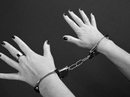 В Обнинске пьяная ревнивица устроила кровавую поножовщину