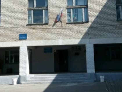 В калужской школе дети учатся во вторую смену из-за затянувшегося ремонта крыши
