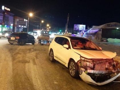 В Калуге при столкновении двух иномарок пострадал водитель «БМВ»