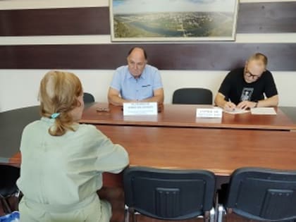 Прием граждан у Уполномоченного: вопросы и решения