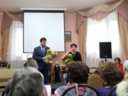 В ТОС «Правобережье» отметили Международный женский день