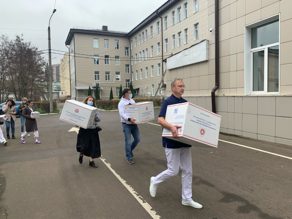 Обнинск 2023. Больница скорой медицинской помощи Киров. Памятник врачам в Калуге. Больница скорой мед помощи Москва. Калуга врач Копытовский.