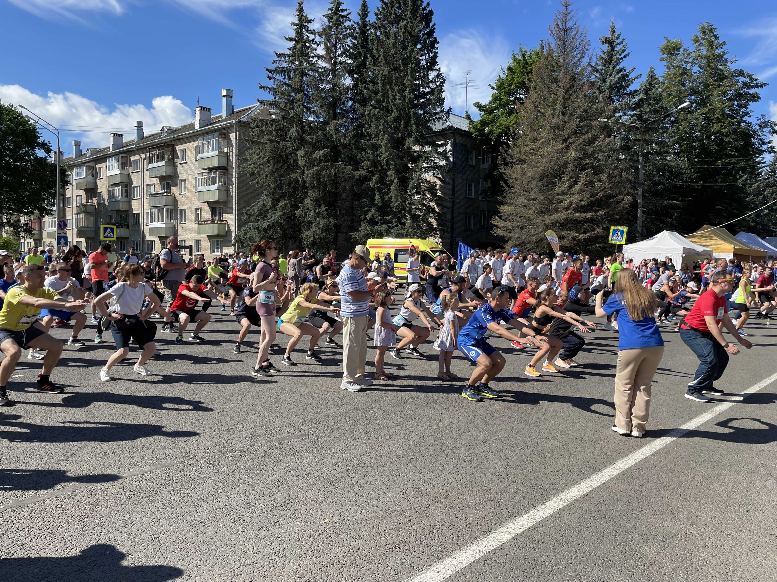 10 дней в обнинске. День города Обнинск. С днем города. Обнинск день города в Белкинском парке. День города Обнинск салют.