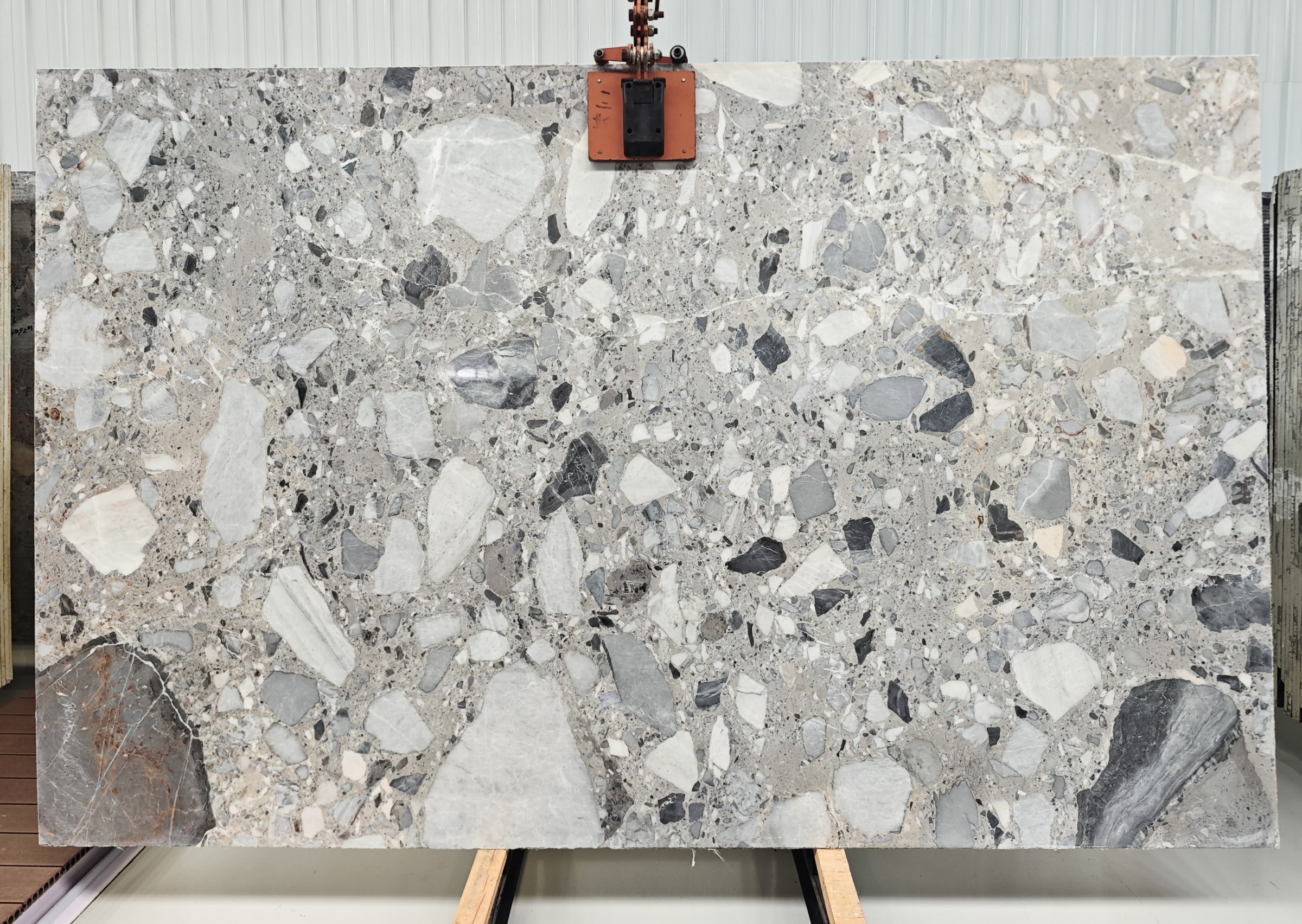 Breccia Vittoria — view 4