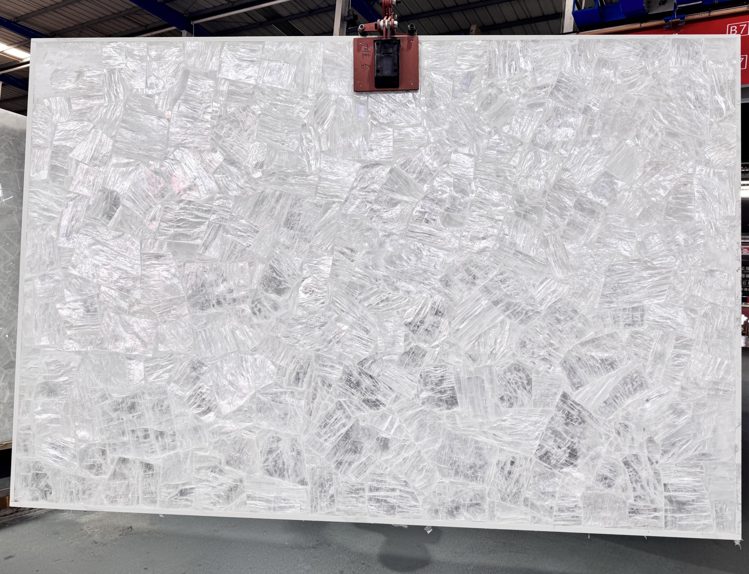 Crystal White — view 2