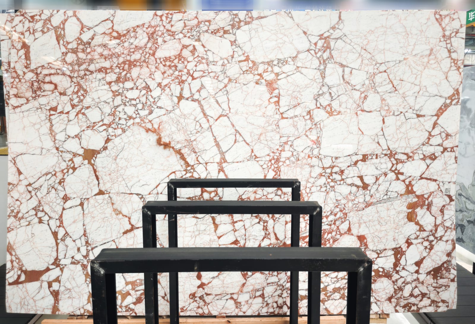 Vena Rosso — view 6