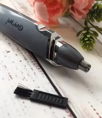 Бритва для носа і вух на батарейках Gemei GM-3002, нержавіюча сталь — 2