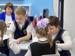 В школе №4 прошёл методический семинар «Реализация православного компонента в практике работы светской школы: культурологический, теологический и педагогический аспекты»