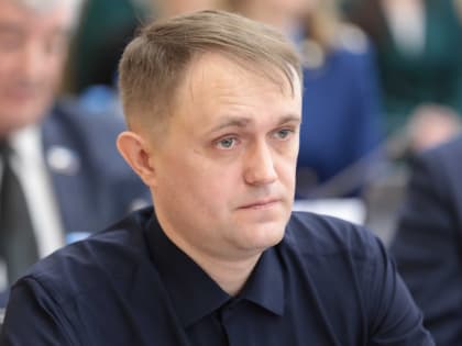 Депутат Мурманской областной Думы Александр Клементьев раскритиковал ситуацию с УЗИ для беременных в Ковдоре