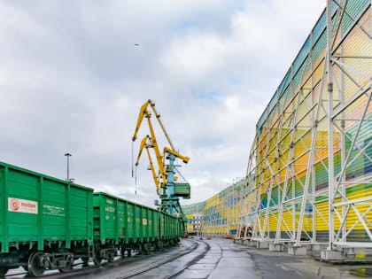 Снижение грузооборота в Мурманском порту вызывает беспокойство