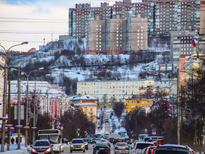 Банк «Открытие»: на 23 февраля россияне больше тратили на такси и покупку бытовой техники