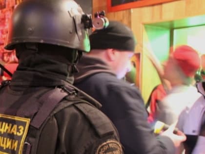 Чёрный цвет пакета выдал «фокусника» - магазинного вора