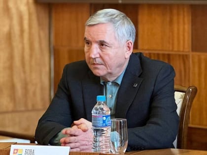 Глава города Апатиты доложил на оперативном совещании у Губернатора Мурманской области о ситуации с уборкой территории города Апатиты