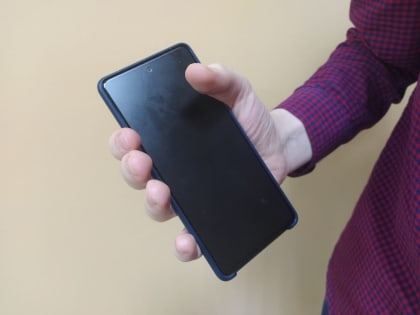 Мурманчанин попытался продать найденный смартфон и оказался в отделе полиции