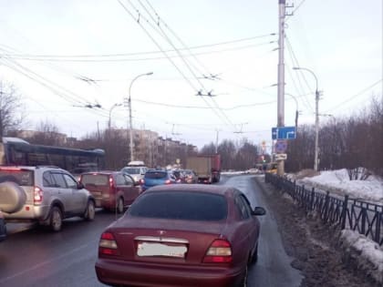 Сбитой на Копытова девушке причинен тяжкий вред - возбуждено уголовное дело