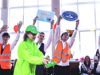 Последний звонок прозвенел для учеников транспортно-логистического класса