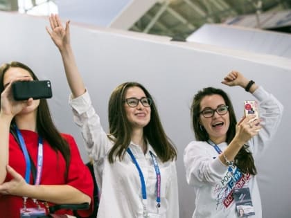 Северянки могут принять участие в бесплатном онлайн-проекте «Женщины»