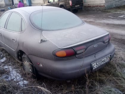 Поиск владельцев брошенных автомобилей в городе
