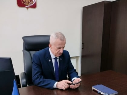 Председатель Совета депутатов ЗАТО г. Североморск Евгений Алексеев принял участие в голосовании на выборах Президента РФ дистанционно