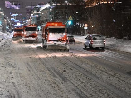Для ликвидации последствий интенсивного снегопада мобилизованы все ресурсы