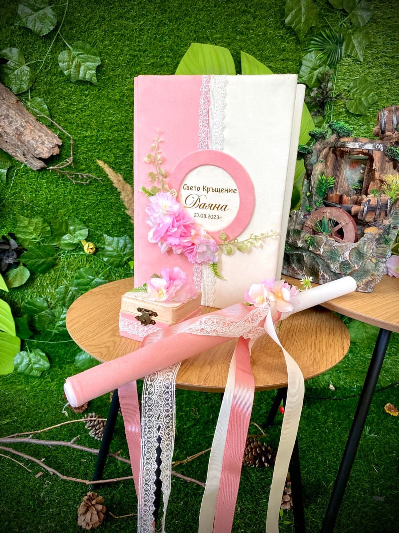 Даяна розово и бяло 