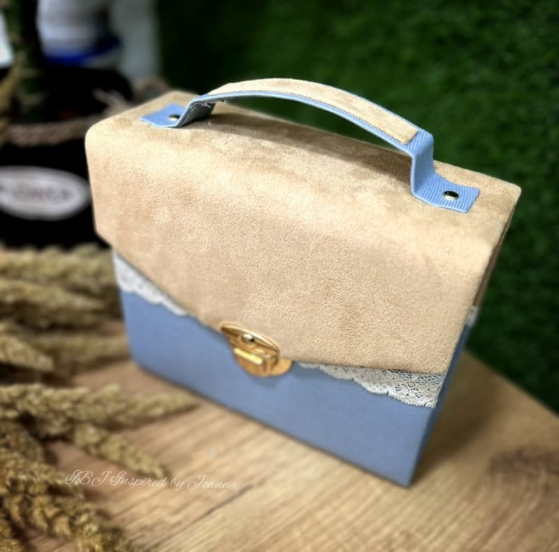 Албум чанта в синьо и бежово 