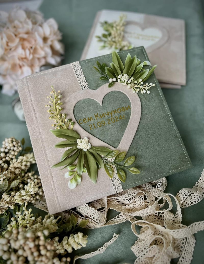 Сватбен в маслено зелено