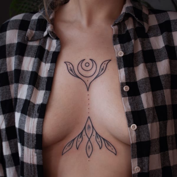 Tatuaż Graficzny — bemu — Mila Tattoo Studio Kraków