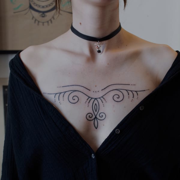 Tatuaż Geometryczny — bemu — Mila Tattoo Studio Kraków