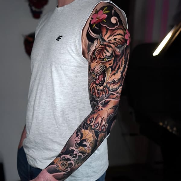 Tatuaż Botaniczny — dima — Mila Tattoo Studio Kraków