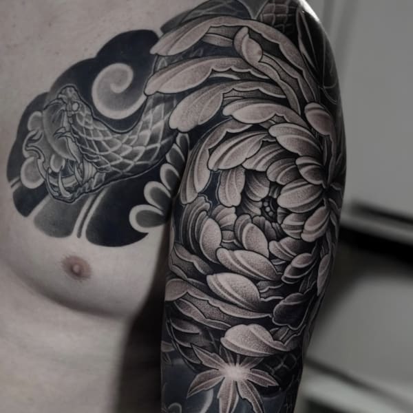 Tatuaż Botaniczny — dima — Mila Tattoo Studio Kraków