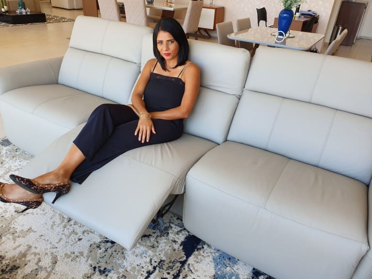 Benefícios do sofá de couro elétrico