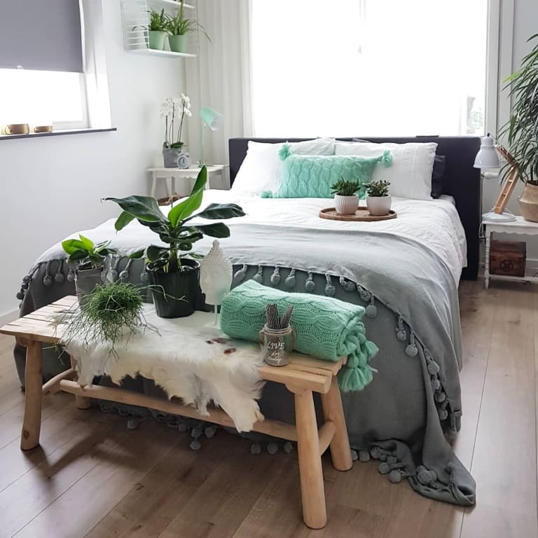 Como decorar um quarto da &#8220;moda&#8221; gastando pouco