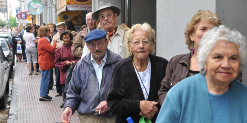 Los jubilados recibirán en Octubre un nuevo bono de $70.000