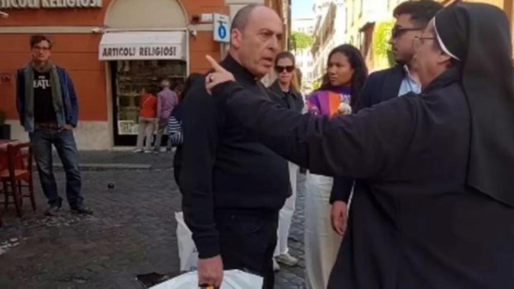 La monja tucumana Sor Lucía Caram denunció violencia "física y verbal" por parte de un sacerdote
