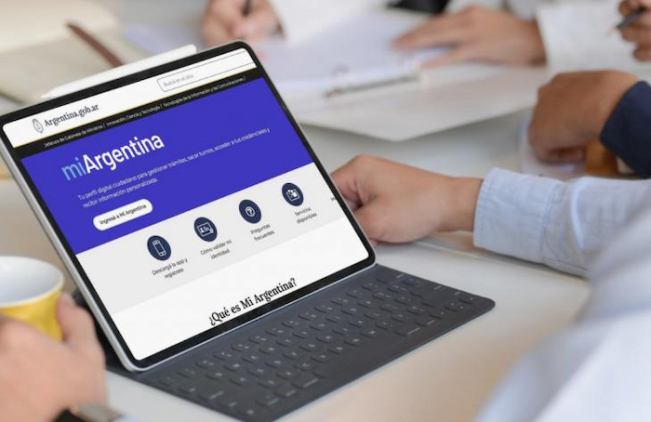 Egresados de Tucumán podrán visualizar y gestionar sus títulos desde la aplicación Mi Argentina: Quiénes pueden tramitarlo
